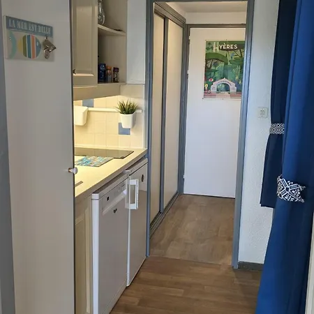 Port De 4 Personnes Avec Terrasse Apartament