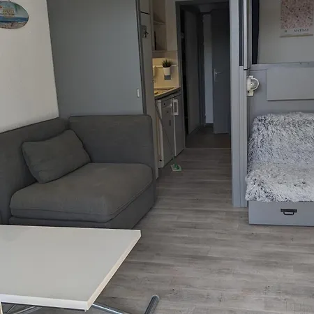 Port De 4 Personnes Avec Terrasse Apartament *