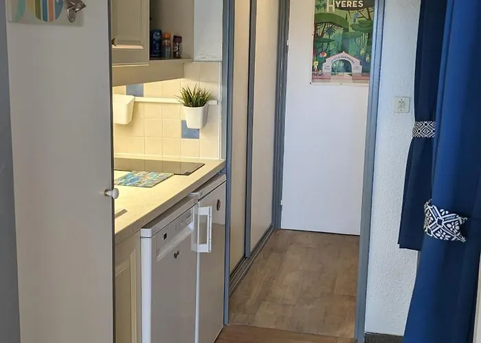 Port De 4 Personnes Avec Terrasse Apartment